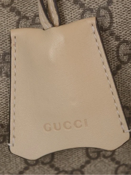 ♥️Gucci Padlock Beige GG Supreme Canvas Shoulder Tote with Gold Chain Handles♥️ - Picture 9 of 16